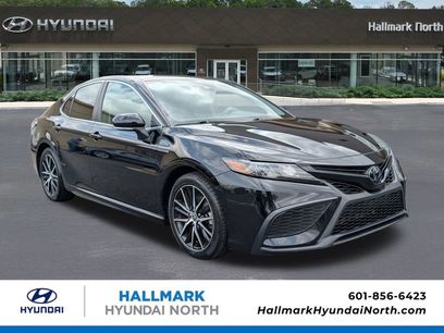 Used 2024 Toyota Camry SE w/ Convenience Package