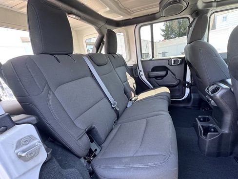 Certified 2022 Jeep Wrangler Unlimited Sport image 20