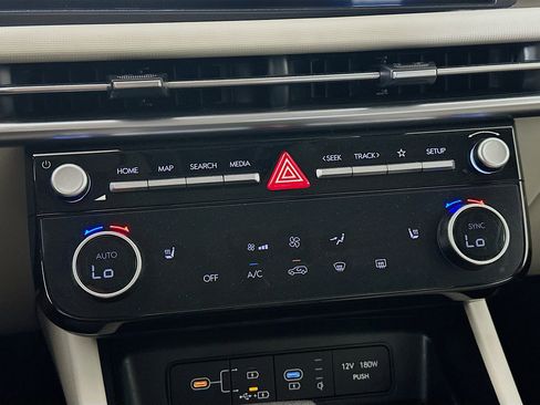 Used 2025 Hyundai Tucson SEL image 24