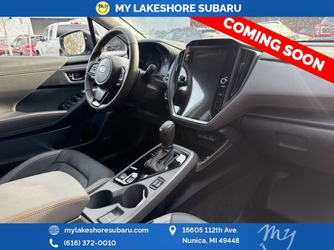 Used 2024 Subaru Crosstrek 2.5i Limited w/ Crosstrek Mirror Package image 17