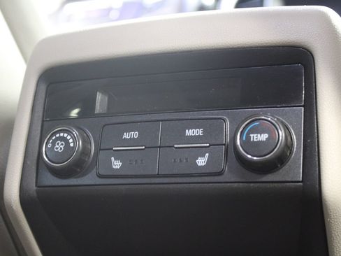 Used 2017 GMC Acadia Denali AWD/4WD image 43