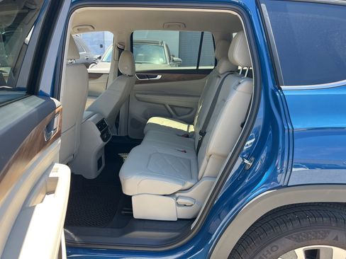 Used 2026 Volkswagen Atlas SE FWD image 31