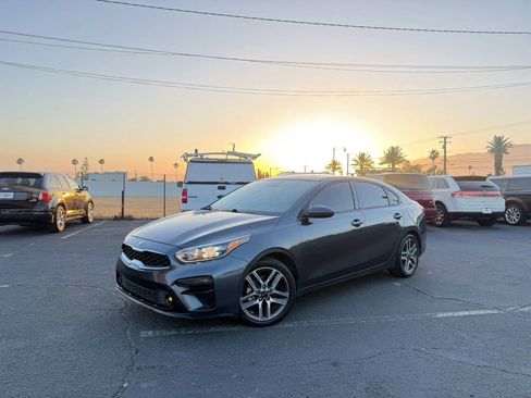 Used 2019 Kia Forte S FWD image 1