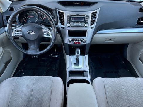 Used 2014 Subaru Legacy 2.5i w/ Alloy Wheel Package image 3