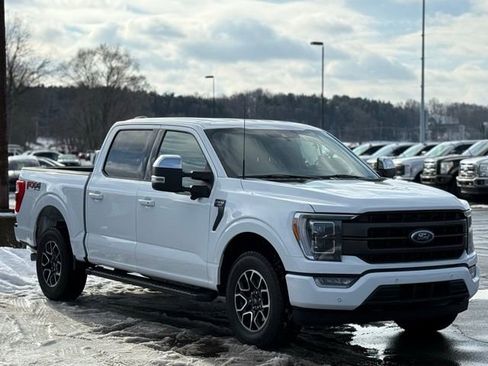 Certified 2022 Ford F150 Lariat w/ Equipment Group 502A High image 40