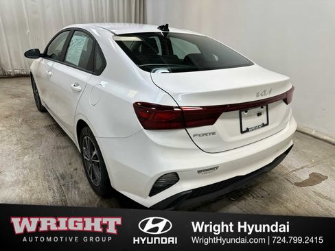 Used 2023 Kia Forte LXS w/ LXS Technology Package image 4