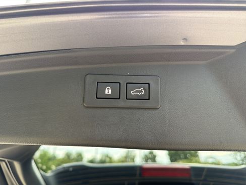 Used 2024 Subaru Outback Touring XT AWD/4WD image 18