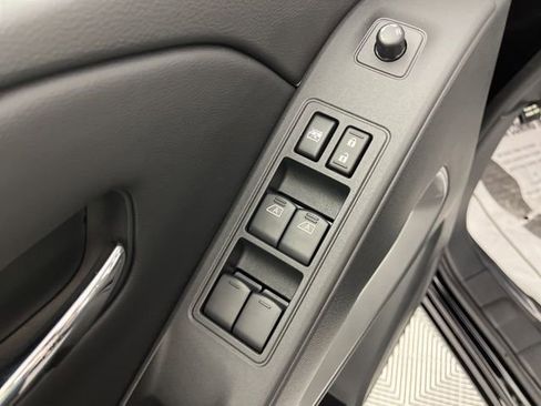 New 2026 Nissan Frontier SV w/ Tow Package image 30