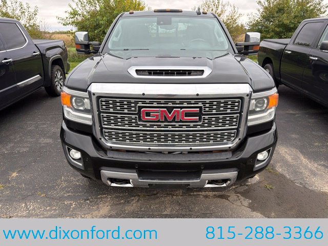 Used 2019 GMC Sierra 3500 Denali AWD/4WD image 9