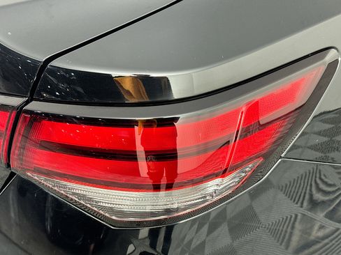 Used 2024 Nissan Sentra SV image 33