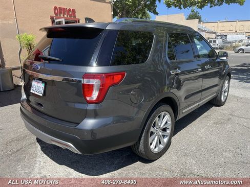 Used 2017 Ford Explorer Limited FWD image 7