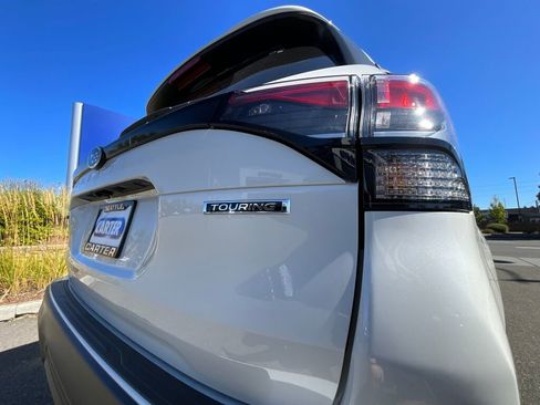 New 2025 Subaru Forester Touring image 8