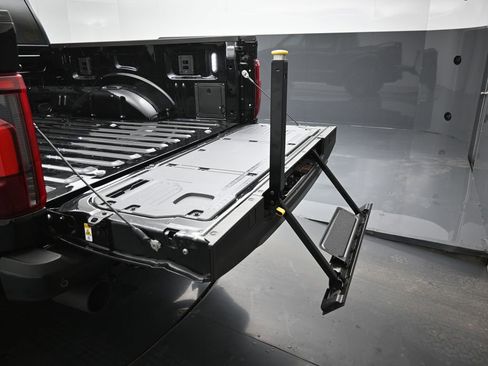 New 2025 Ford F150 Raptor image 27