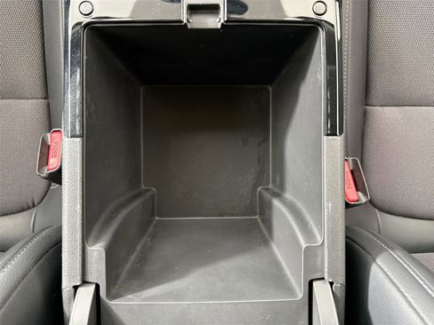 Used 2018 Honda Clarity Plug-In Hybrid image 31