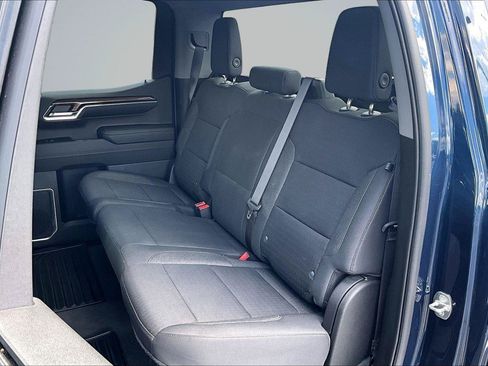 Used 2023 Chevrolet Silverado 1500 LT AWD/4WD image 27