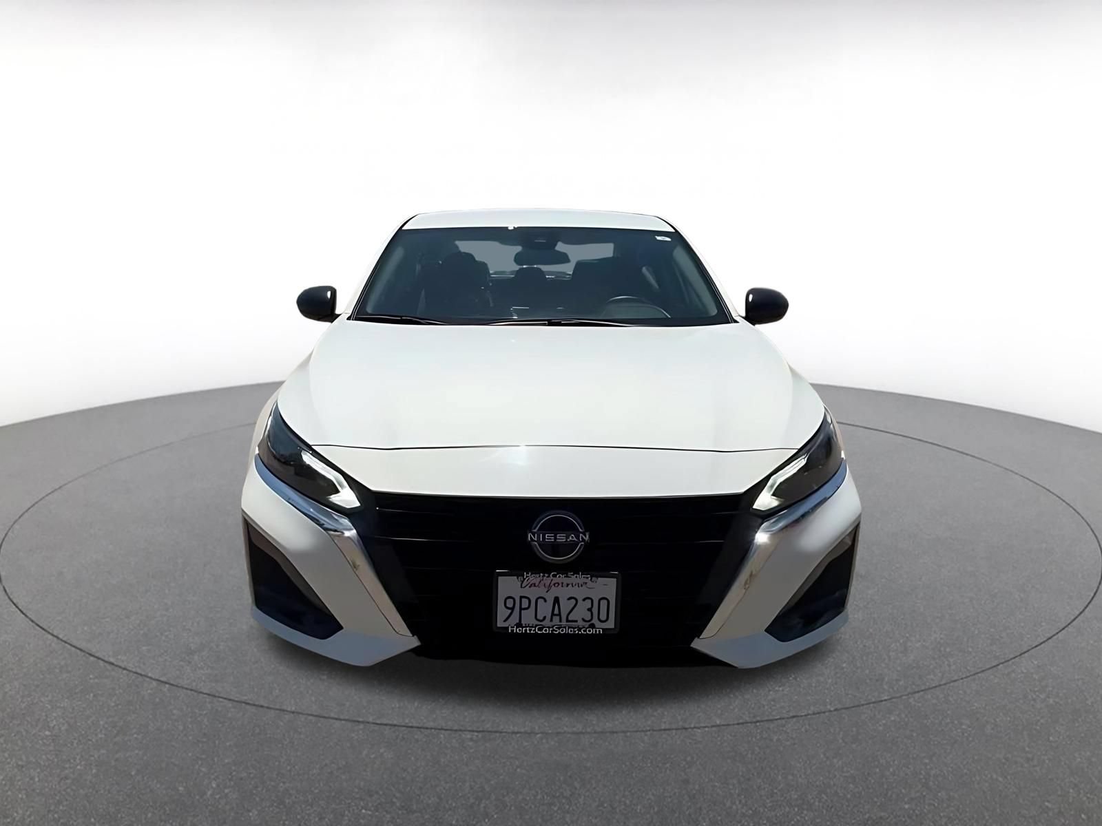 Used 2025 Nissan Altima 2.5 SV FWD image 6