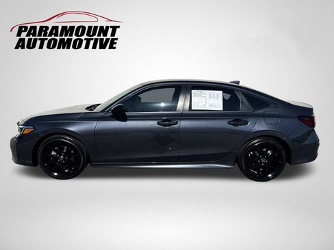 Used 2025 Honda Civic Sport image 4