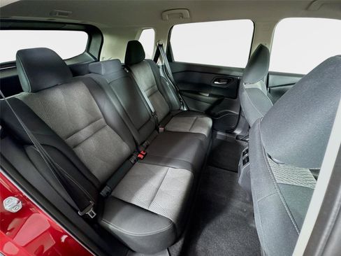 Used 2026 Nissan Rogue SV FWD image 26