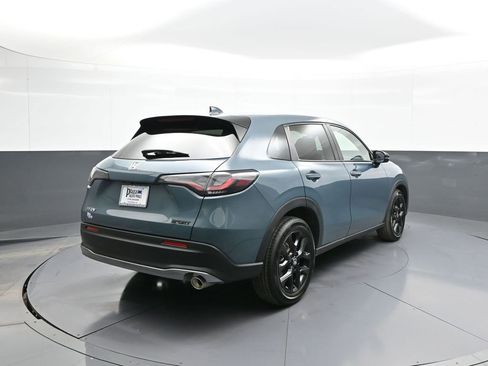 Certified 2024 Honda HR-V Sport image 6
