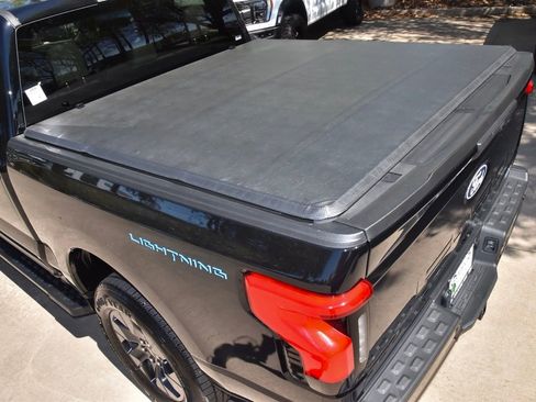 Certified 2025 Ford F150 Lightning Flash image 38