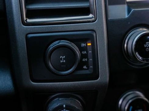 Used 2019 Ford F150 Raptor w/ Equipment Group 802A Luxury image 47