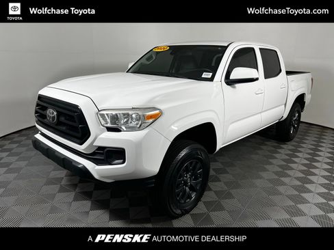 Used 2020 Toyota Tacoma SR image 1