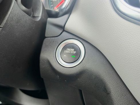 Used 2024 Chevrolet Equinox LS FWD image 23