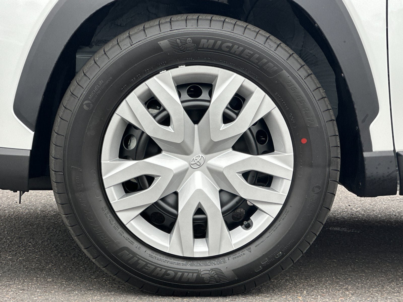 New 2026 Toyota Corolla Cross L FWD image 31