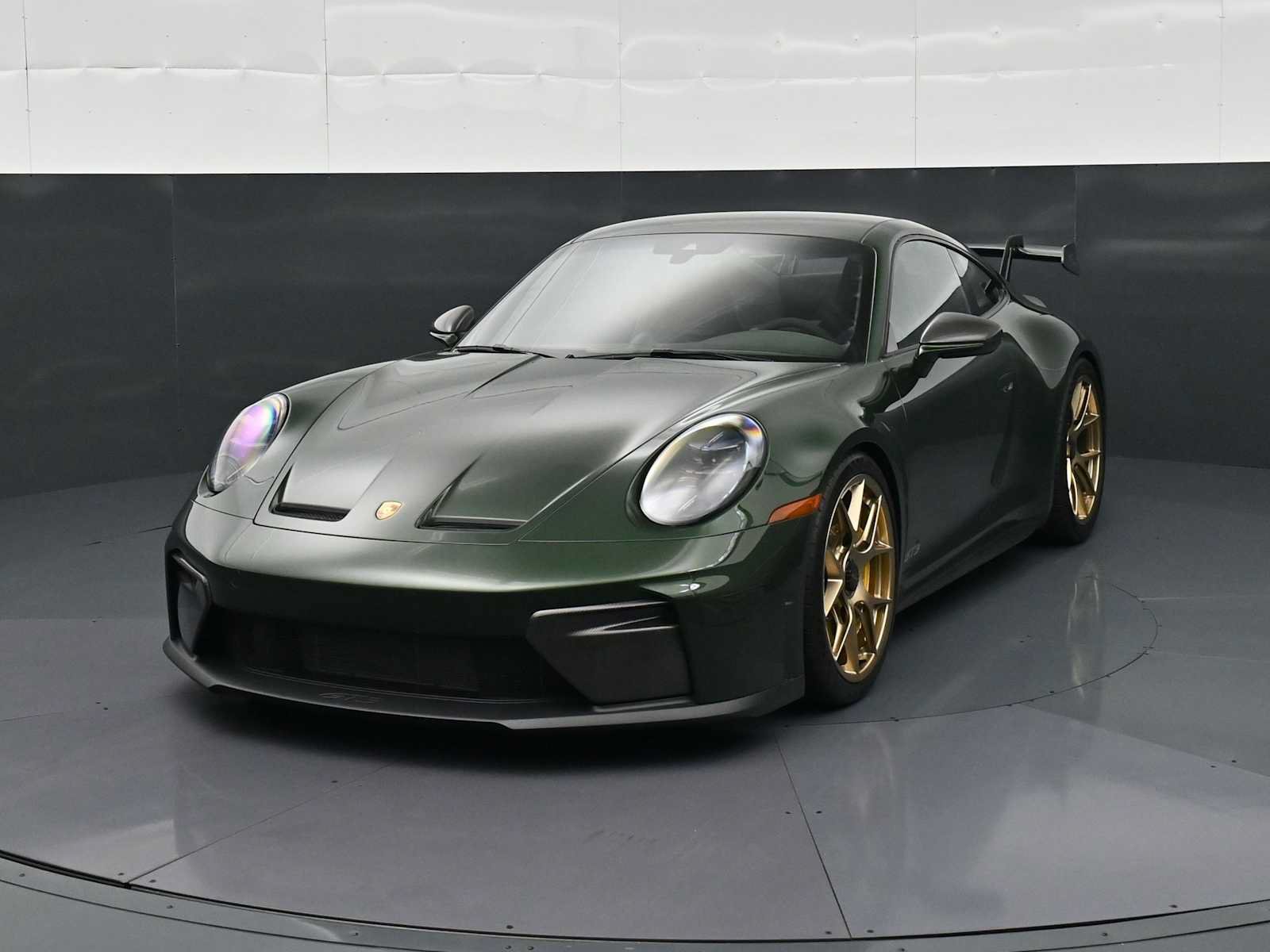 Certified 2026 Porsche 911 GT3 w/ Weissach Package RWD image 24