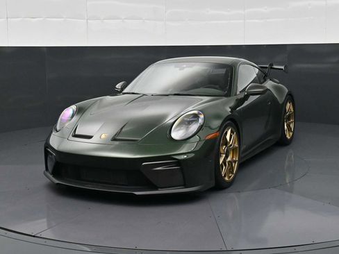 Certified 2026 Porsche 911 GT3 w/ Weissach Package RWD image 24