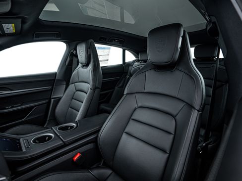 New 2025 Porsche Taycan 4 Cross Turismo image 20
