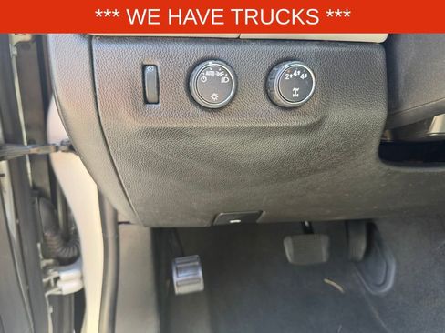 Used 2020 Chevrolet Colorado W/T w/ WT Convenience Package AWD/4WD image 17