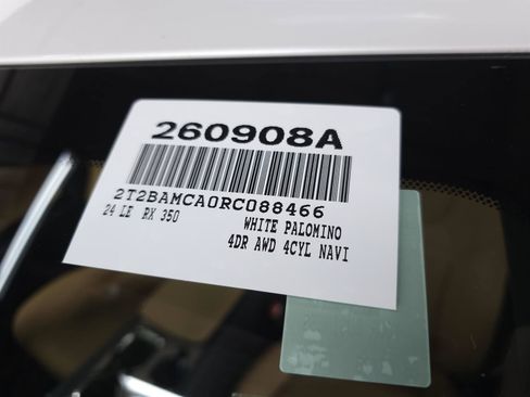 Used 2024 Lexus RX 350 Premium w/ Convenience Package AWD/4WD image 33