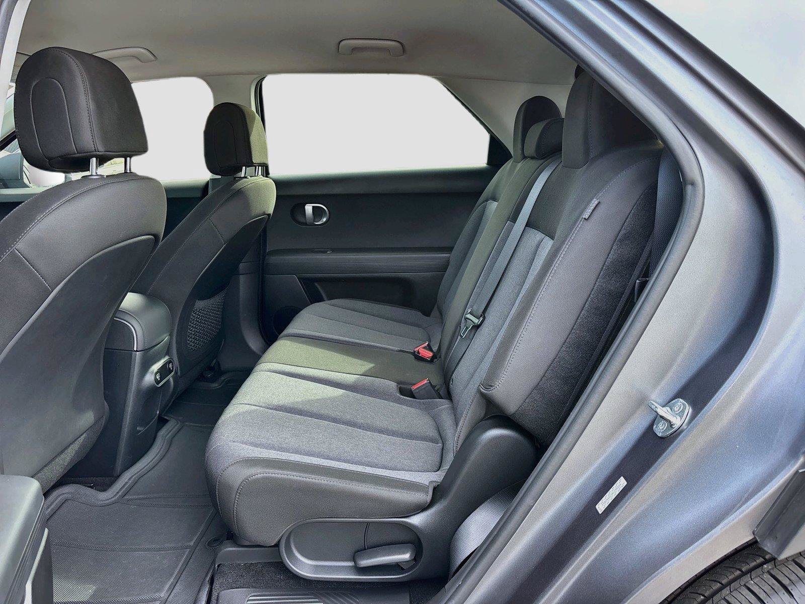 Used 2024 Hyundai Ioniq 5 SEL RWD image 27