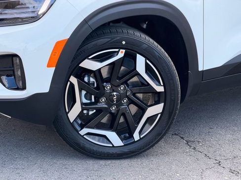 New 2026 Kia Seltos SX AWD/4WD image 27