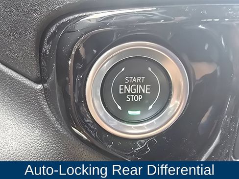 Used 2023 Chevrolet Silverado 1500 LT AWD/4WD image 30