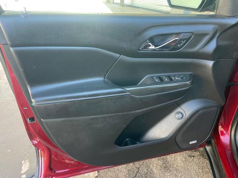 Used 2018 GMC Acadia SLT w/ LPO, Protection Package image 10