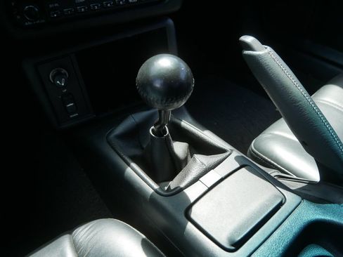 Used 1995 Chevrolet Camaro Z28 RWD image 21