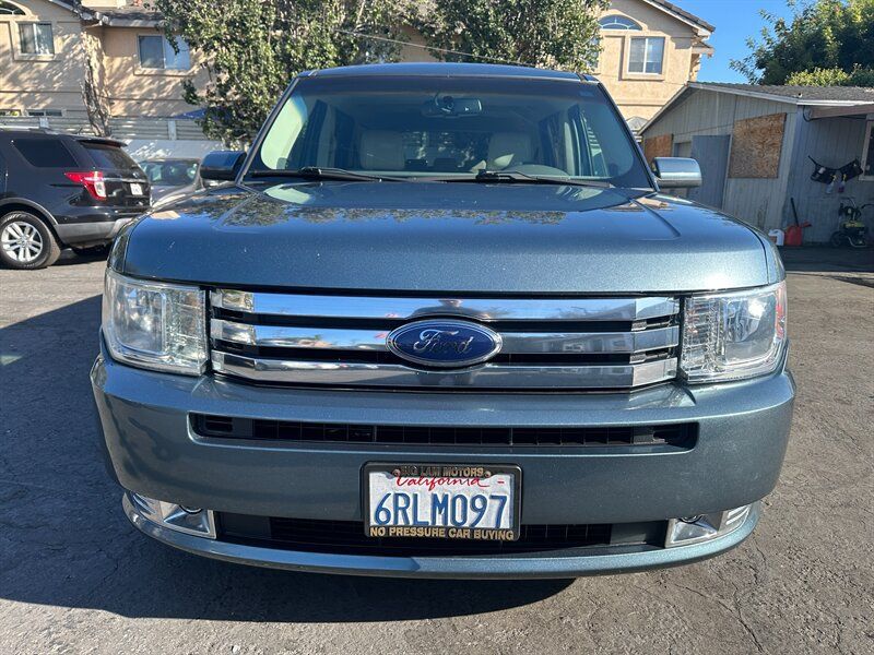 Used 2010 Ford Flex SEL FWD image 2