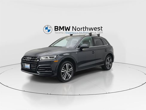 Used 2020 Audi Q5 e Premium Plus image 9