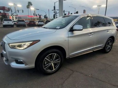 Used 2019 INFINITI QX60 Pure image 3