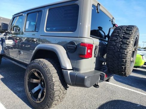 Used 2019 Jeep Wrangler Unlimited Sahara w/ Quick Order Package 24M Moab AWD/4WD image 3