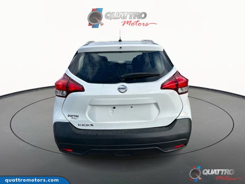 Used 2018 Nissan Kicks S w/ Exterior Electronics Package image 4