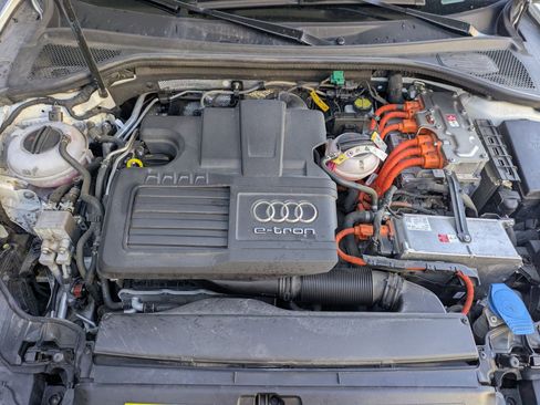 Used 2017 Audi A3 e-tron Premium w/ Sport Package image 30