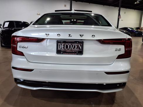 Used 2023 Volvo S60 B5 Plus w/ Climate Package image 5