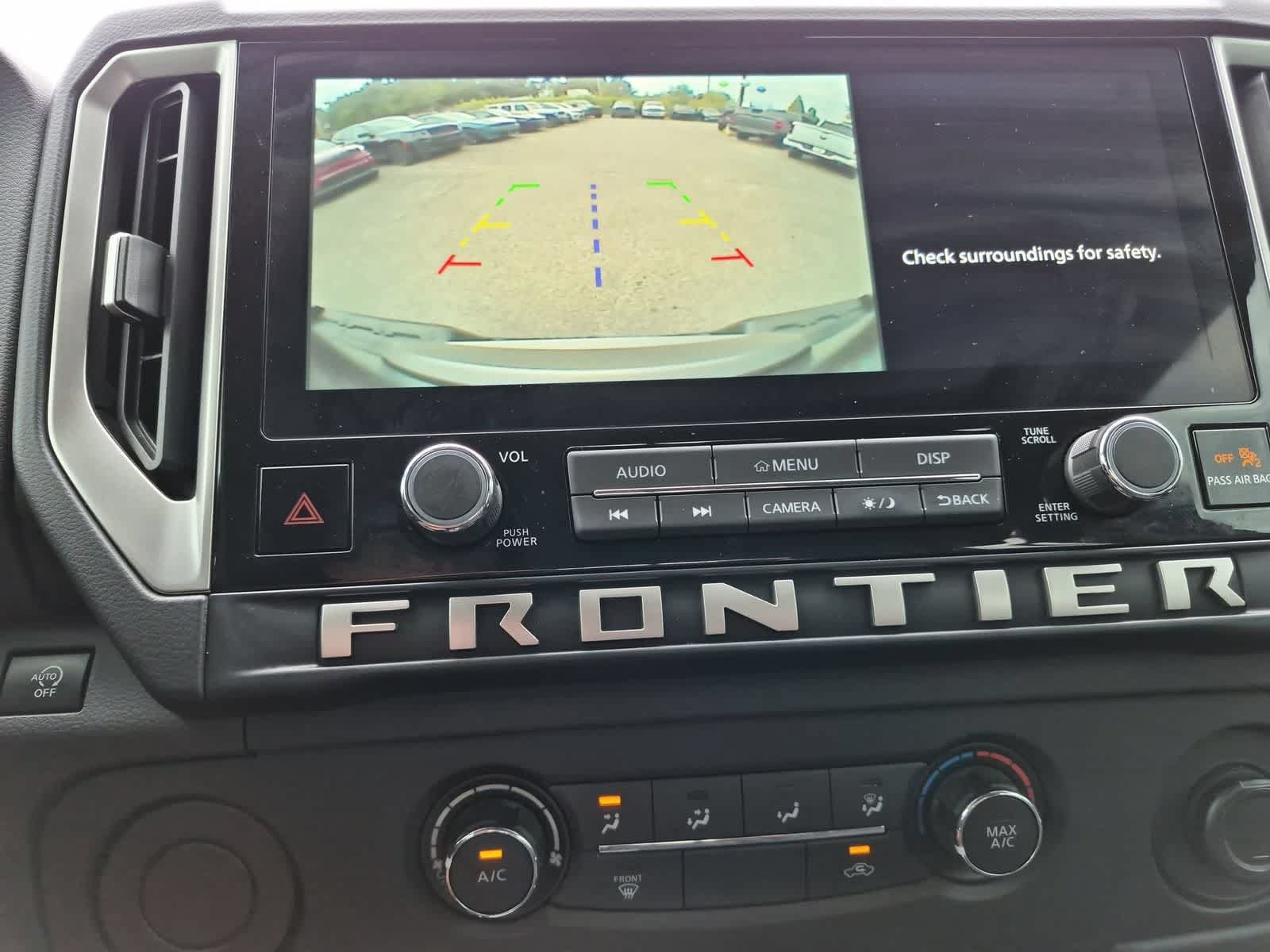 Used 2025 Nissan Frontier SV w/ Tow Package RWD image 27