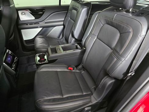 Used 2025 Lincoln Aviator Reserve w/ Equipment Group 201A image 19