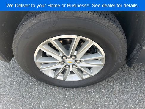 Used 2023 Chevrolet Traverse LT w/ Rear Camera Mirror Package AWD/4WD image 8