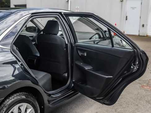 Used 2015 Toyota Camry LE FWD image 17