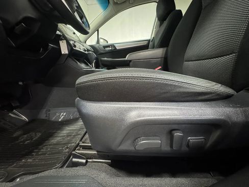 Used 2016 Subaru Outback 2.5i Premium w/ Protection Package #1 AWD/4WD image 12